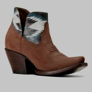 New $209 Ariat Chimayo Roughout Brown Suede Ankle Boots Aztec Hazel Dixon 7.5